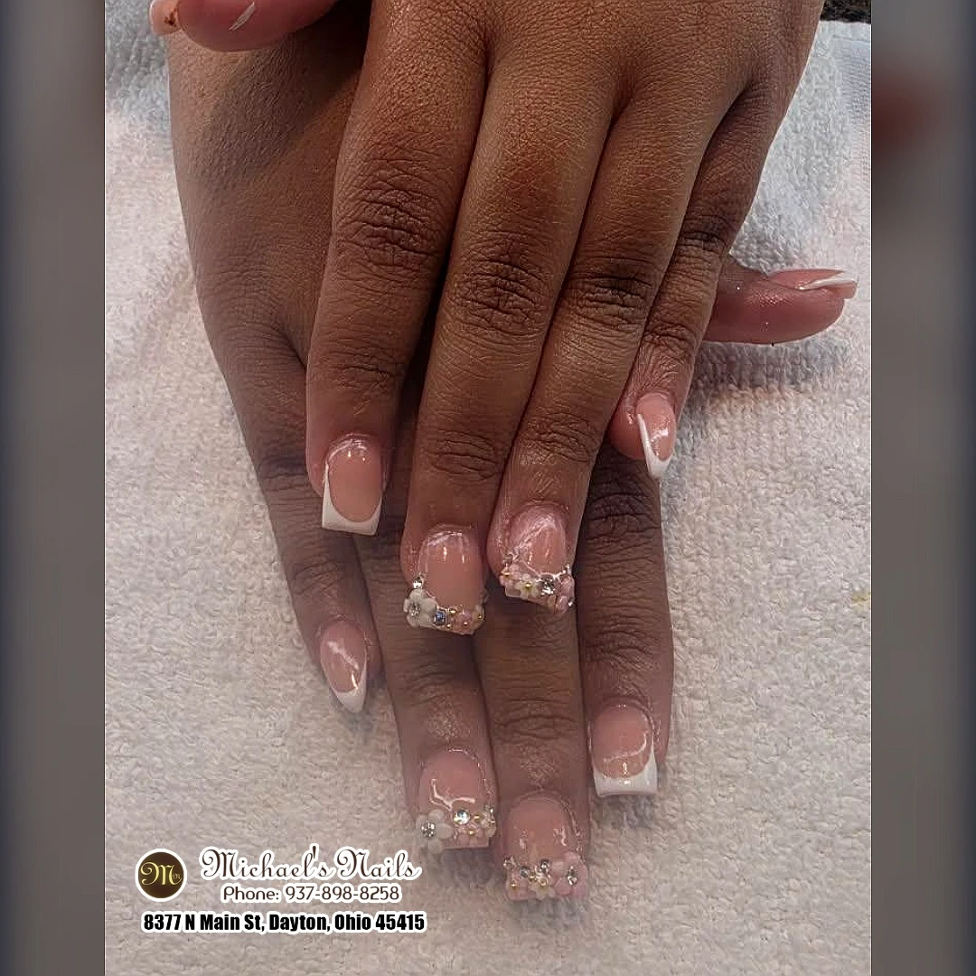 Pro nails